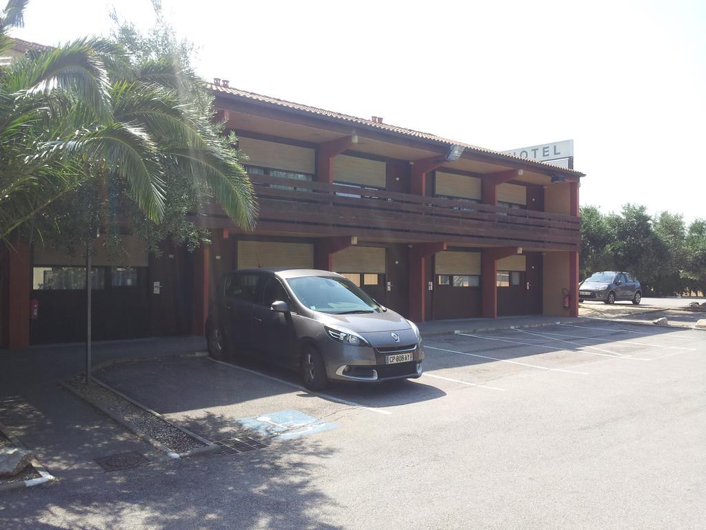 Campanile Perpignan Sud Hotel Exterior foto