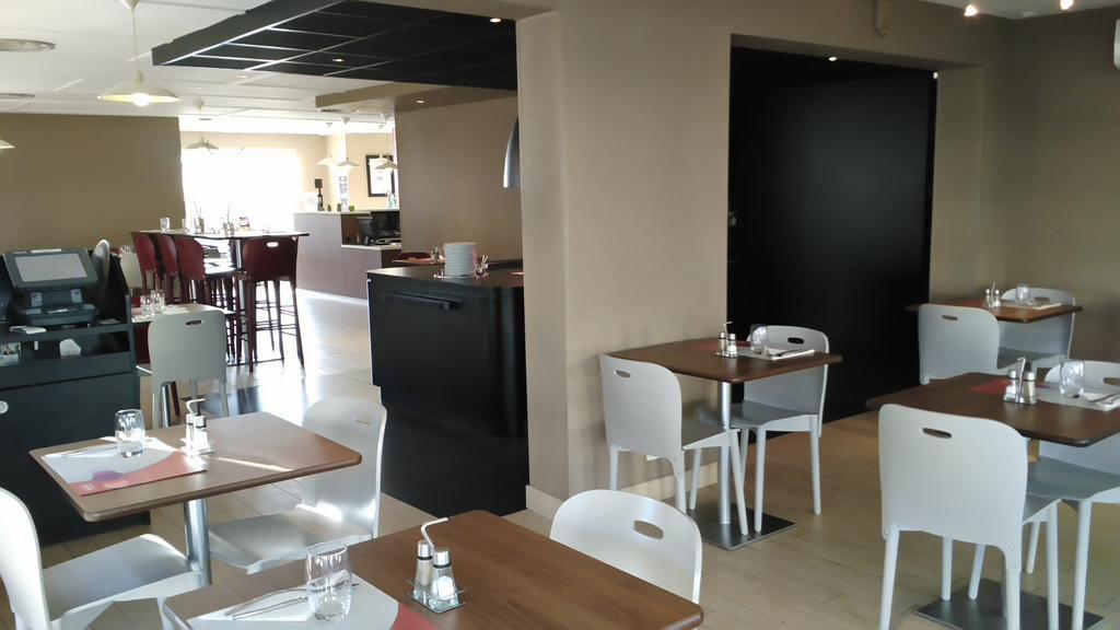 Campanile Perpignan Sud Hotel Exterior foto
